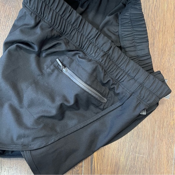 The North Face Black Athletic Shorts Lightweight Moisture-Wicking Design SZ MED - Picture 5 of 6